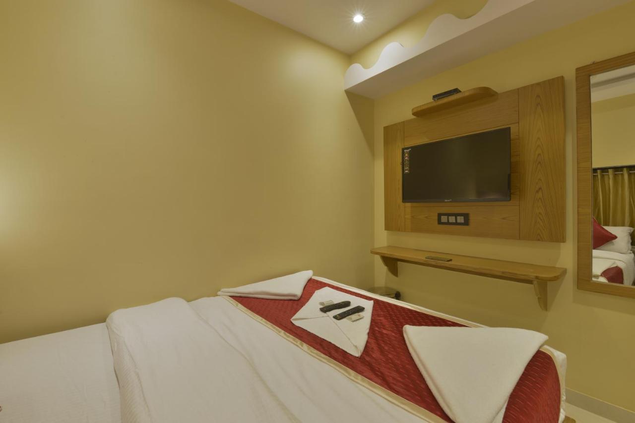 Hotel Residency Park Mumbai Exterior photo