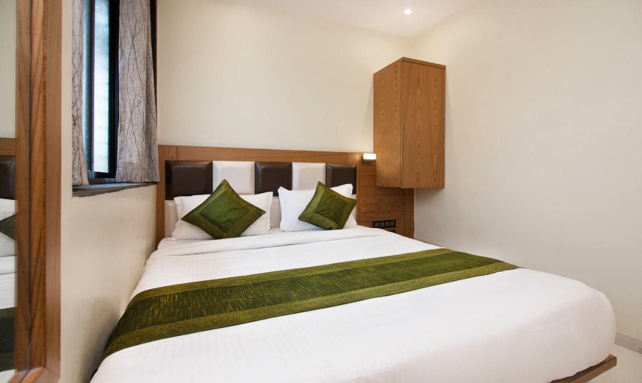 Hotel Residency Park Mumbai Exterior photo