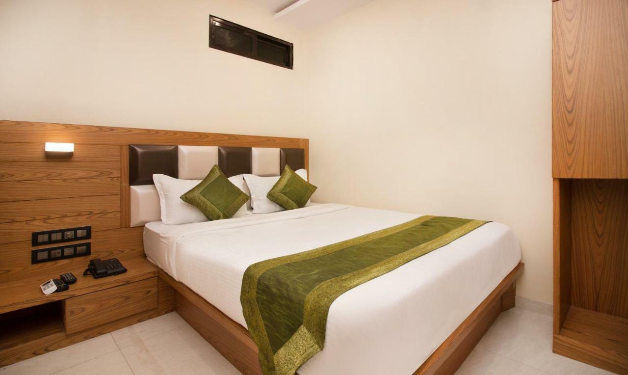 Hotel Residency Park Mumbai Exterior photo